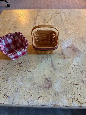Vintage Longaberger basket with liner. All American Collection Strawberry basket